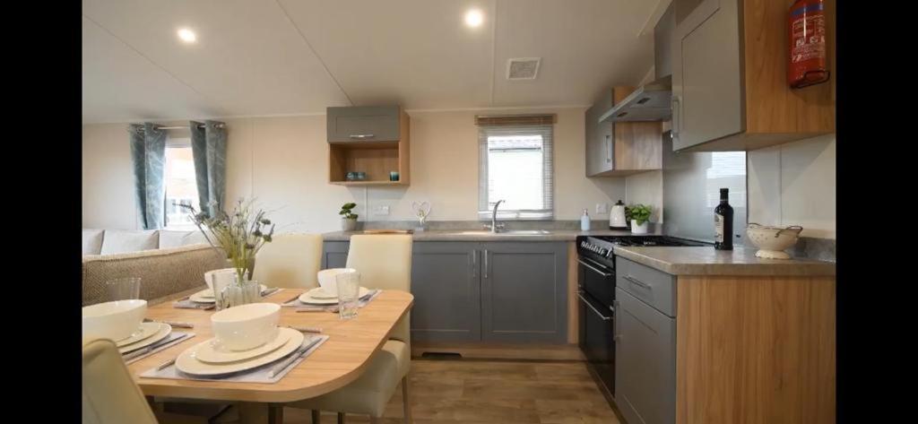 Ultimate Serene Getaway East Mersea Buitenkant foto