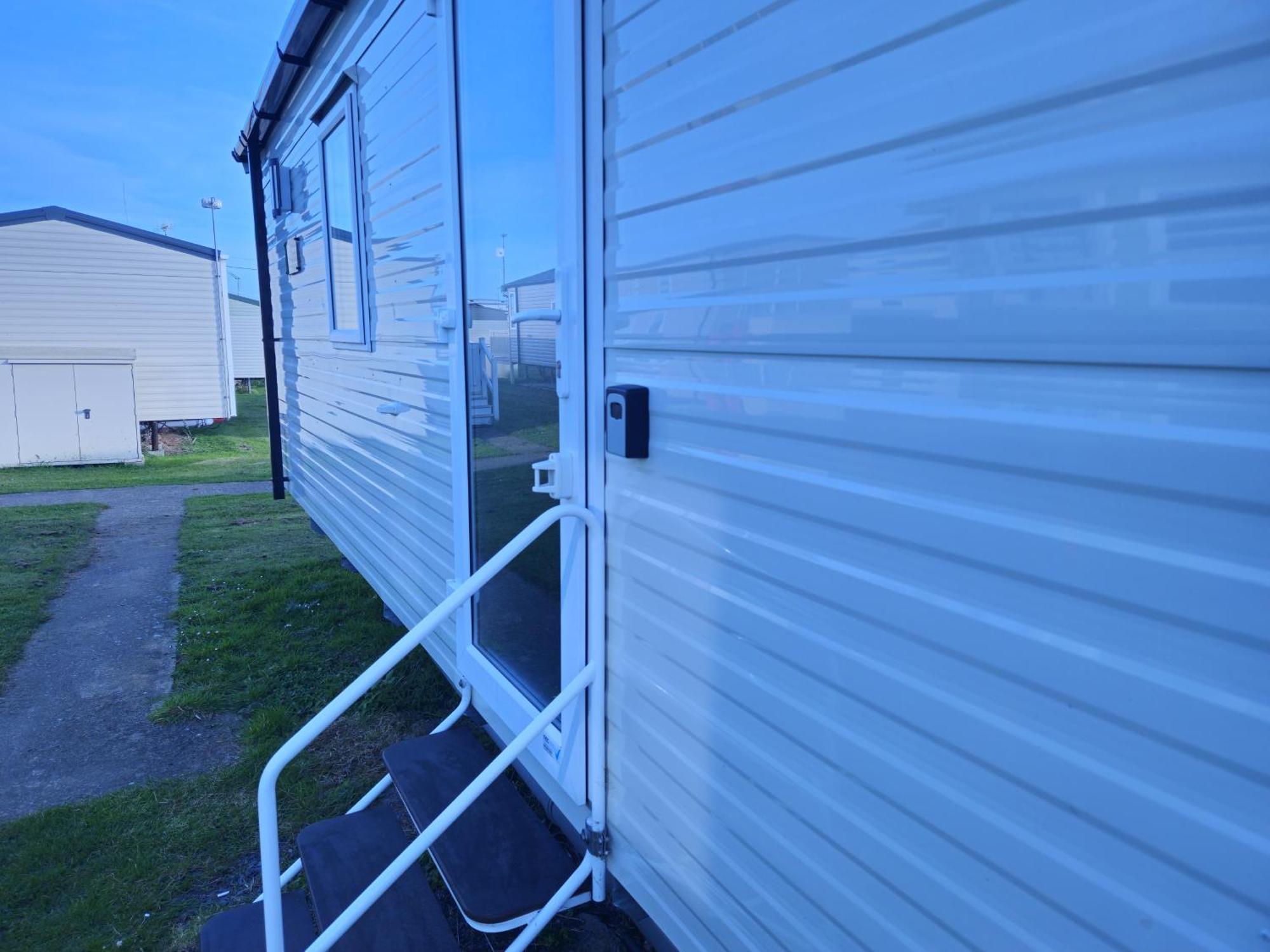 Ultimate Serene Getaway East Mersea Buitenkant foto